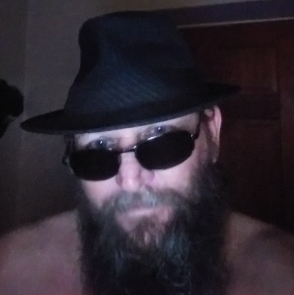 Meet your Posher, Mark - Picture 1 of 1